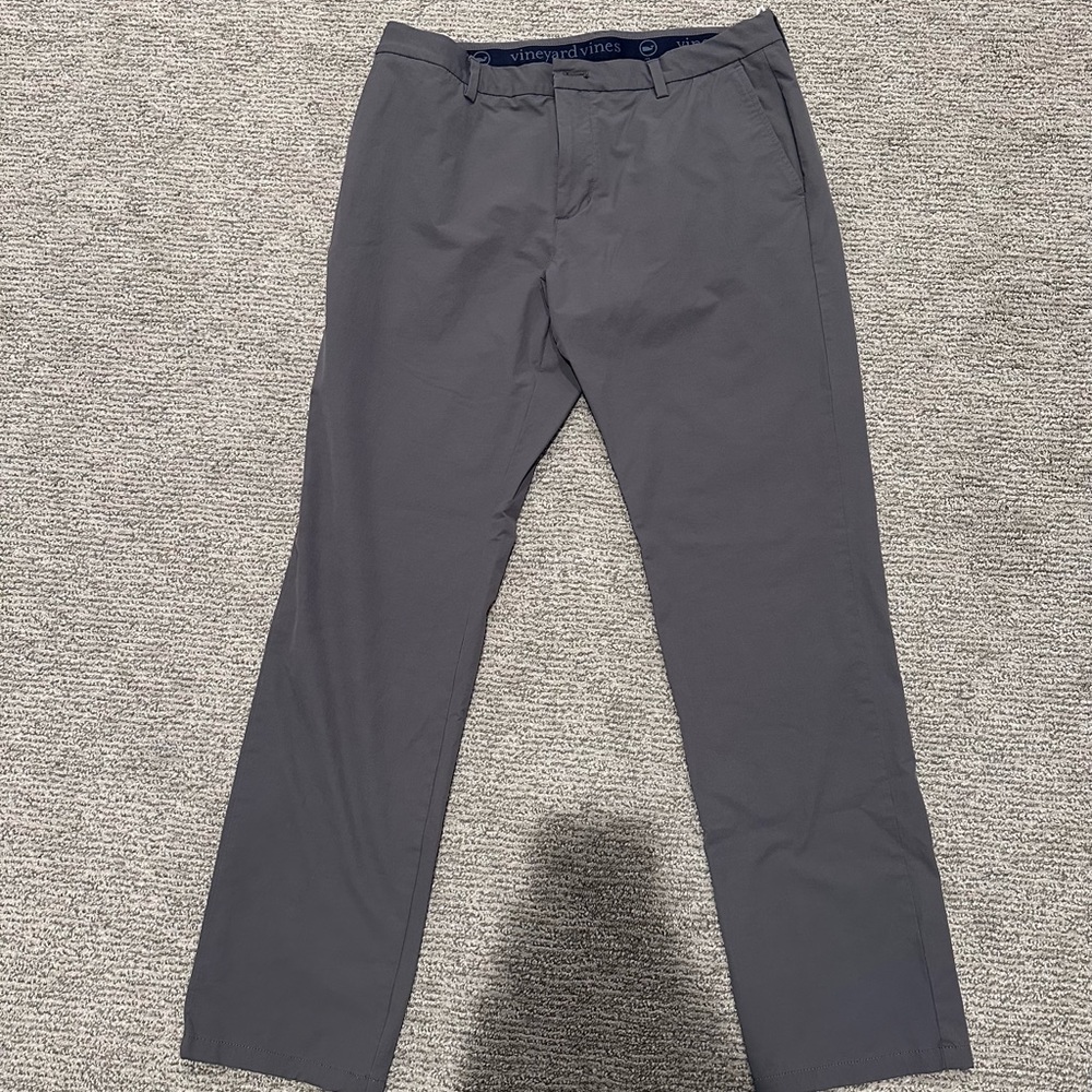 Vineyard Vines Khaki Pants